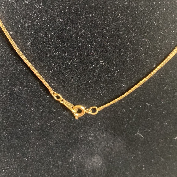 VINTAGE Avon red and CZ short gold snake chain necklace - Picture 3 of 6